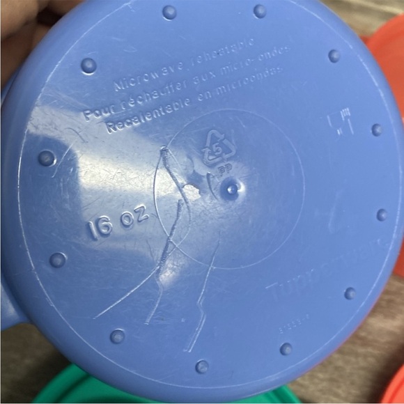 Colorful Plastic Storage Container - Picture 3 of 3